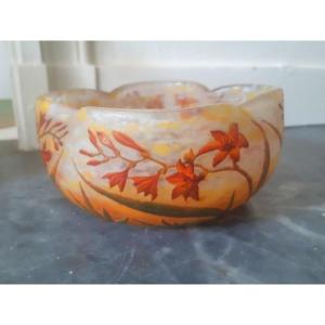 Beautiful Daum Nancy Cup Decor De Montbrétias By Henri Berger 1900 Art Nouveau