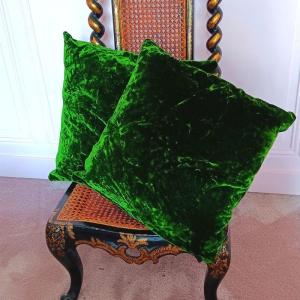 Magnifique Paire De Coussins En Velours De Soie Vert Empire