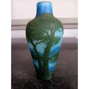 Vase De Vez Cristallerie De Pantin Au Paysage Lacustre Epoque Art Nouveau 