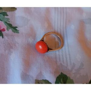 Large Antique Cabochon Coral Bead Set In Art Deco Ring Circa 1930