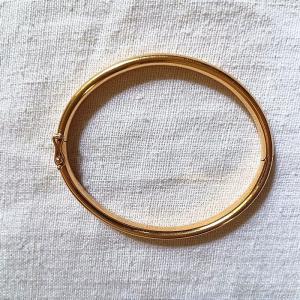 18-karat Gold Bangle, 13.50 G