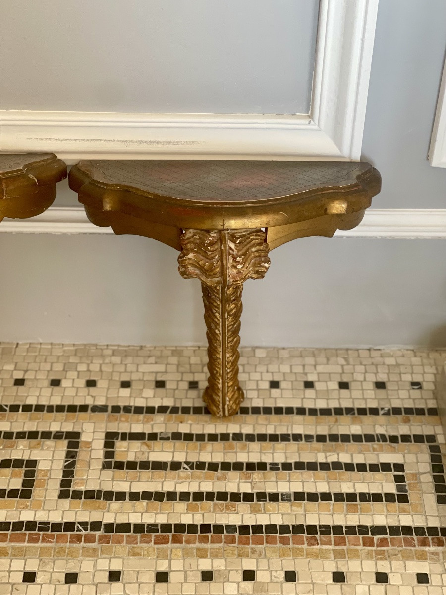 Paire De Petites Consoles -photo-1