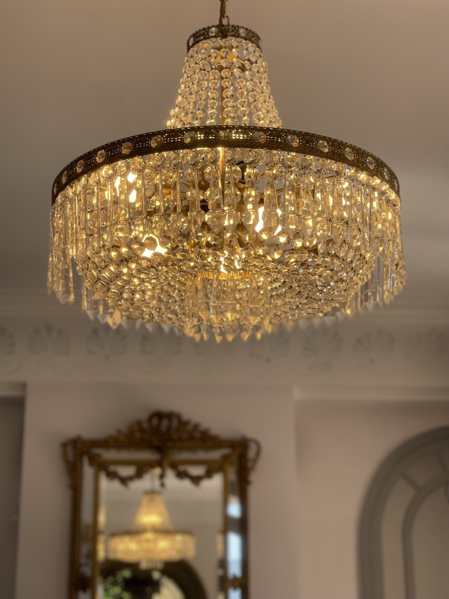 Chandelier In Gilded Bronze With 16 Candles