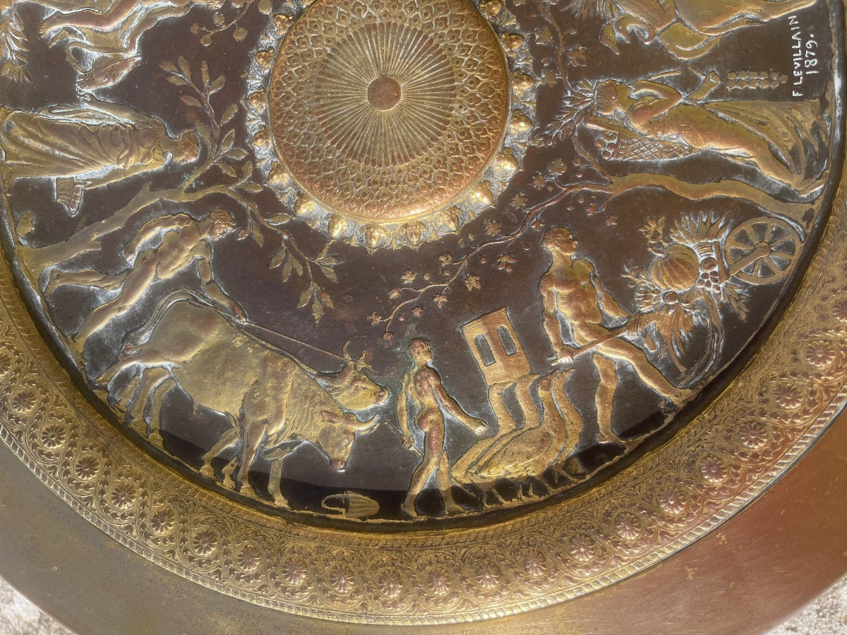 Coupe en bronze Barbedienne, décor allégorique antique. F. Levillain, datée 1879 , XIXe siècle-photo-4