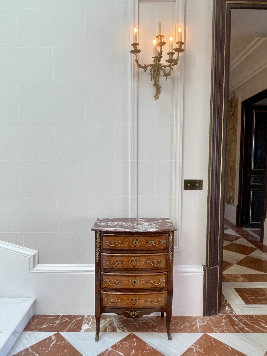 Petite commode chiffonnière en marqueterie, style Transition, XIXᵉ siècle-photo-5