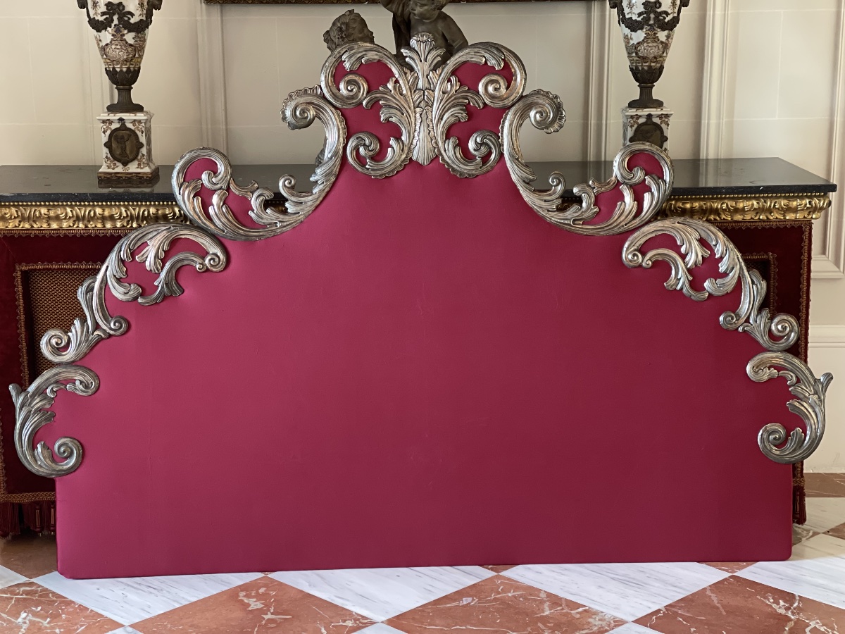 Baroque Headboard In New Red Velvet, With Silver-plated Scrollwork, Early 20th Century-photo-6