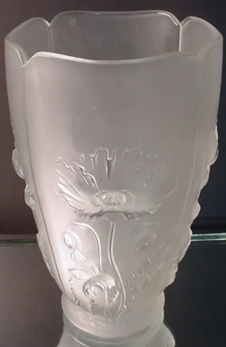 Vase Barolac Tchèque Moulé Par Joseph Inwald En Verre Satin Des Années 30-photo-2