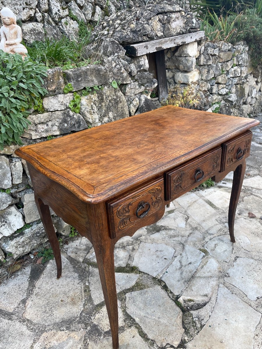 Table à écrire En Chêne Massif Sculpté Et Mouluré De Style Louis XV époque XXeme Siècle -photo-2