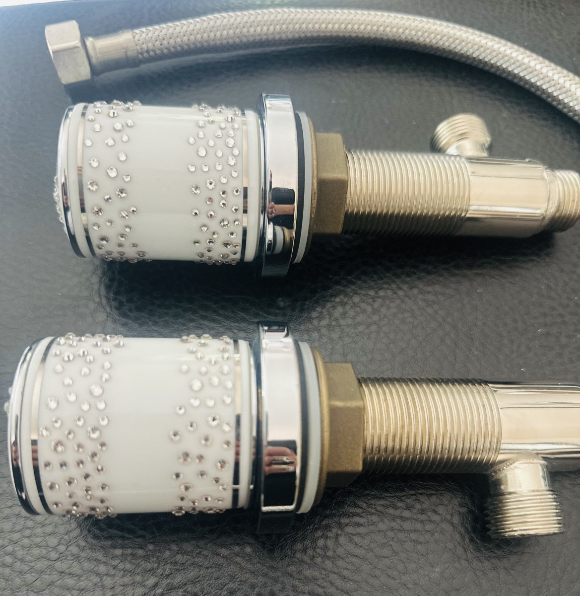 Mixer Tap From The Famous Luxury Brand Thg In Partnership With Swarovski -photo-3