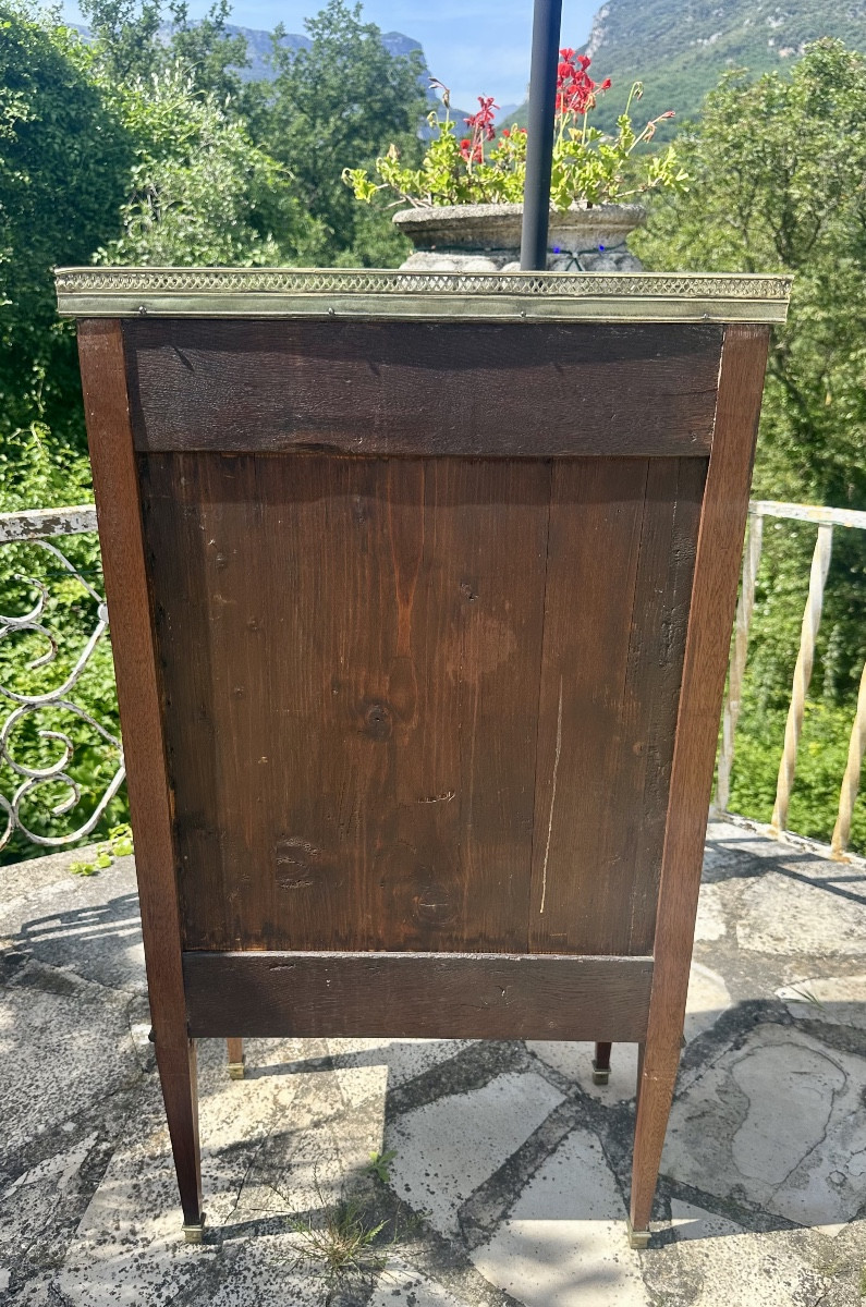 Small Mahogany And Loup Chest Of Drawers, 19th Century -photo-1
