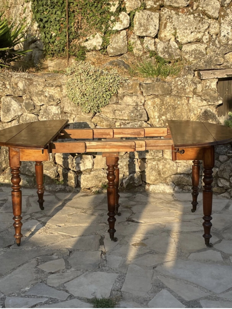 Louis Philippe Style Walnut Dining Table, 19th Century.-photo-2