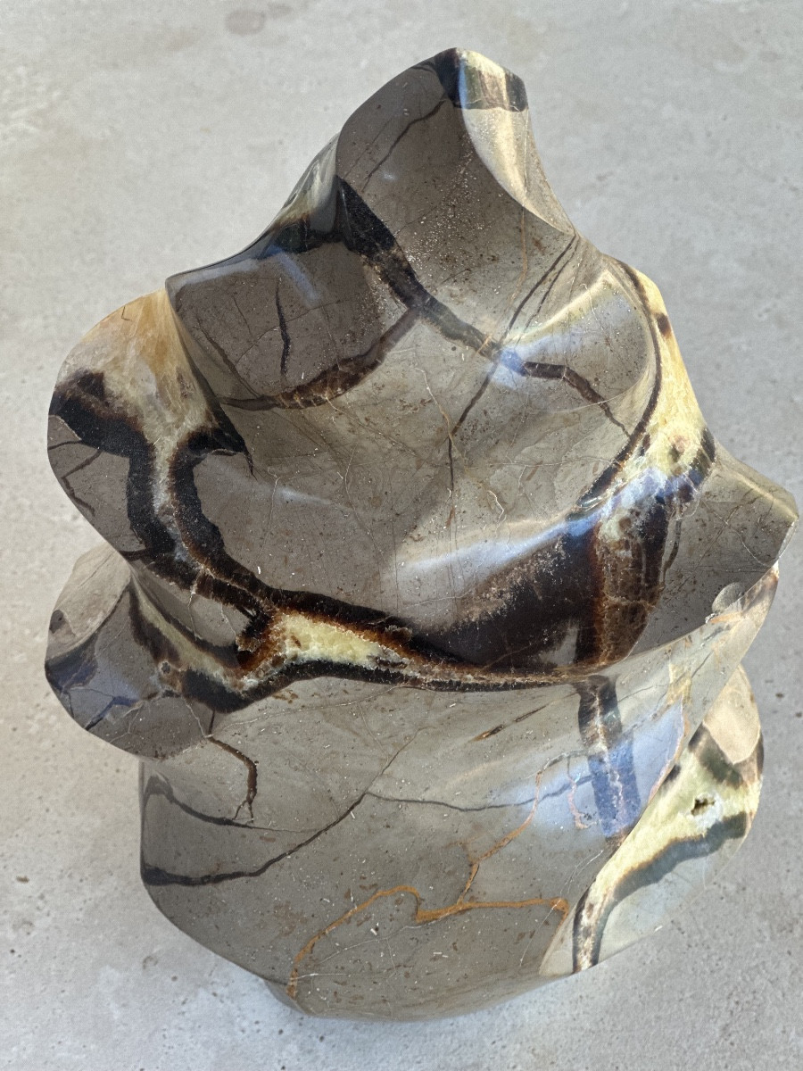 Jaspe Polychrome en forme de Flamme, pierre naturelle.-photo-3