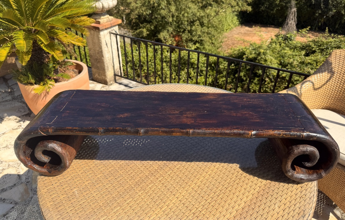 Table Basse à Volutes Chinoise, en Orme Massif .Époque XIXEME siècle .-photo-3