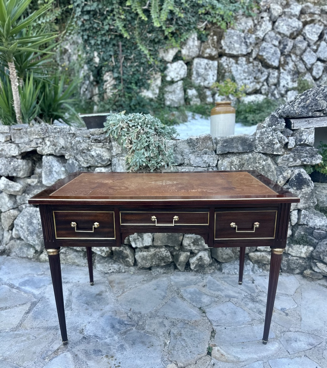 Bureau Plat, double face ,en Acajou de style Louis XVI.-photo-1