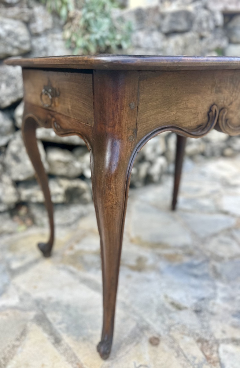 Louis XV Period Walnut Center Table. 18th Century.-photo-4