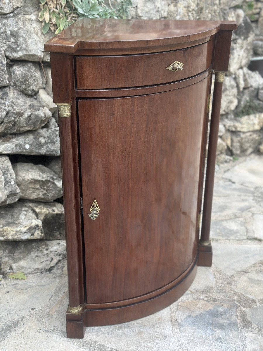 Small Corner Cupboard In Flamed Mahogany With Detached Columns, 19th Century.-photo-4