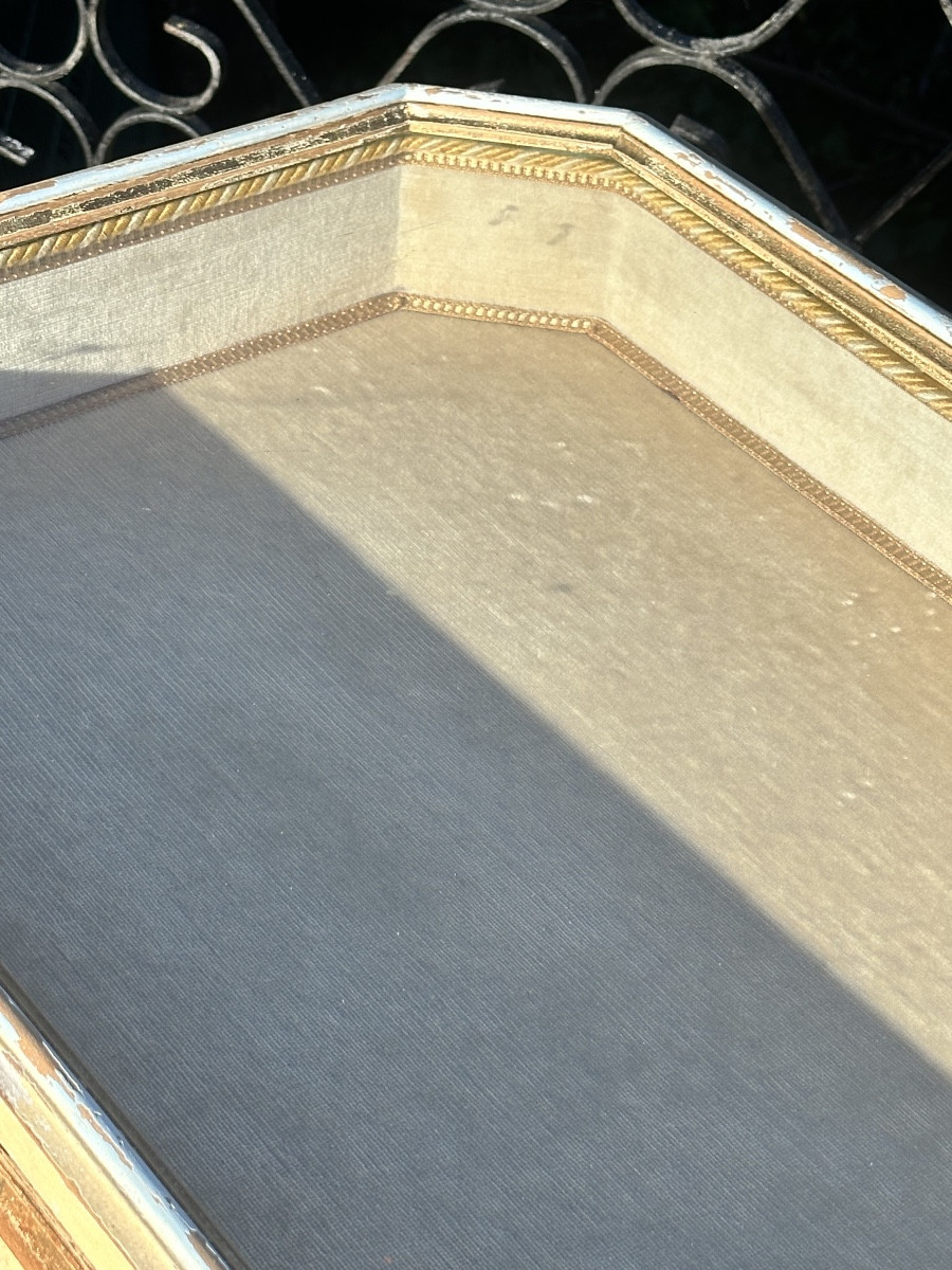 Table de salon / vitrine d’exposition de style Louis XV en bois peint polychrome Époque XX eme.-photo-6