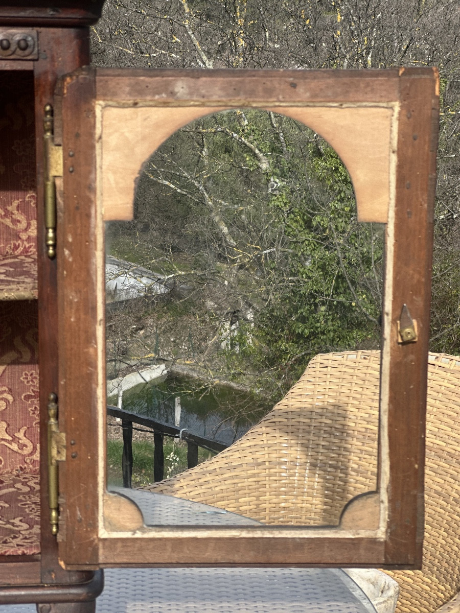 Petite vitrine à poser en Chêne massif sculpté .Époque fin  XIX siècle .-photo-7