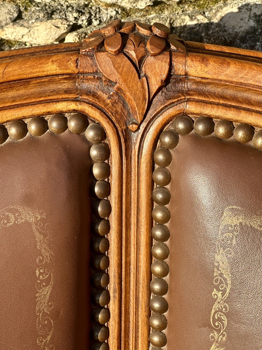 Fauteuil de Bureau de style Louis XV en bois naturel mouluré. Époque XIX eme siècle.-photo-4