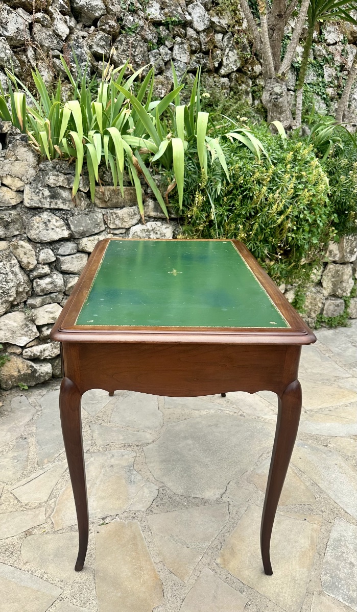 Petit Bureau de style Louis XV en bois massif Époque XX eme siècle.-photo-2