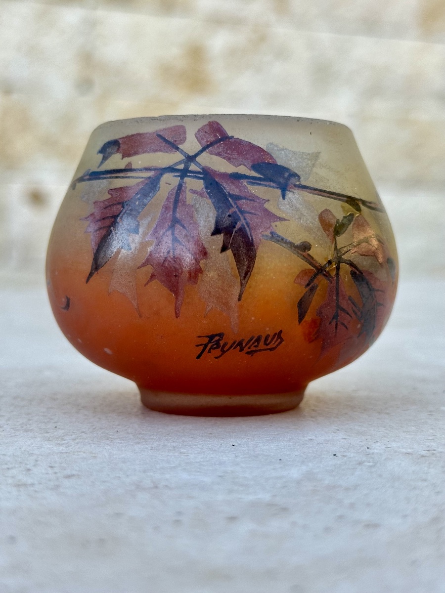 Vase miniature en verre dépoli par Jean-Simon Peynaud. Époque XX eme siècle.-photo-5