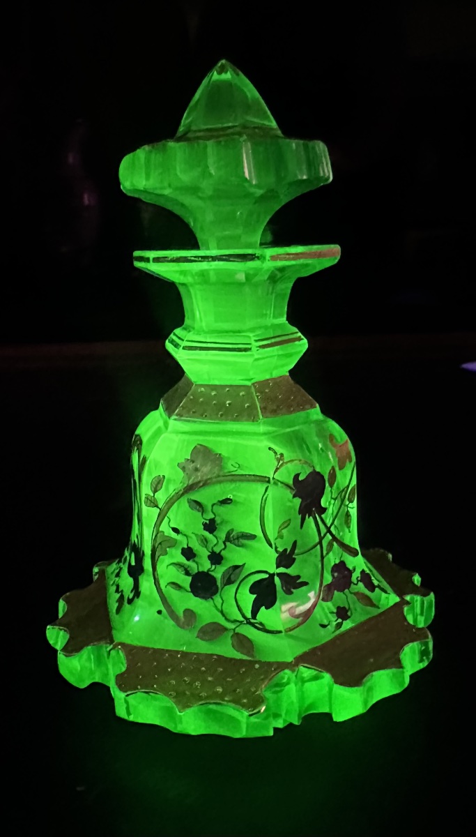 Antique Perfume Bottle Made Of “ouraline” Or “uranium Glass.” 19th Century.
