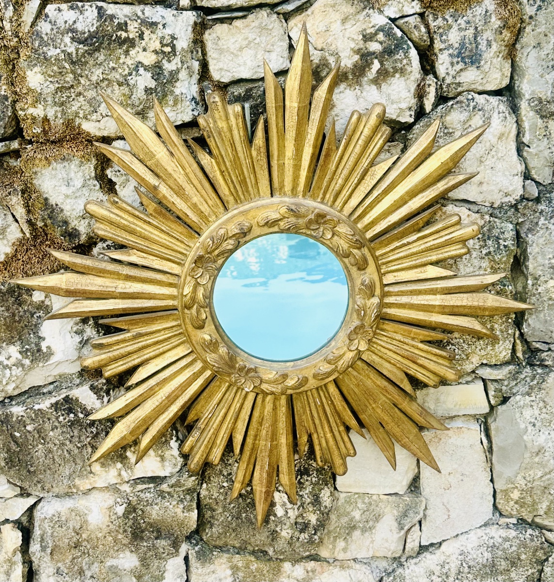 Large Sun Mirror In Gilded Carved Wood, 20th Century.