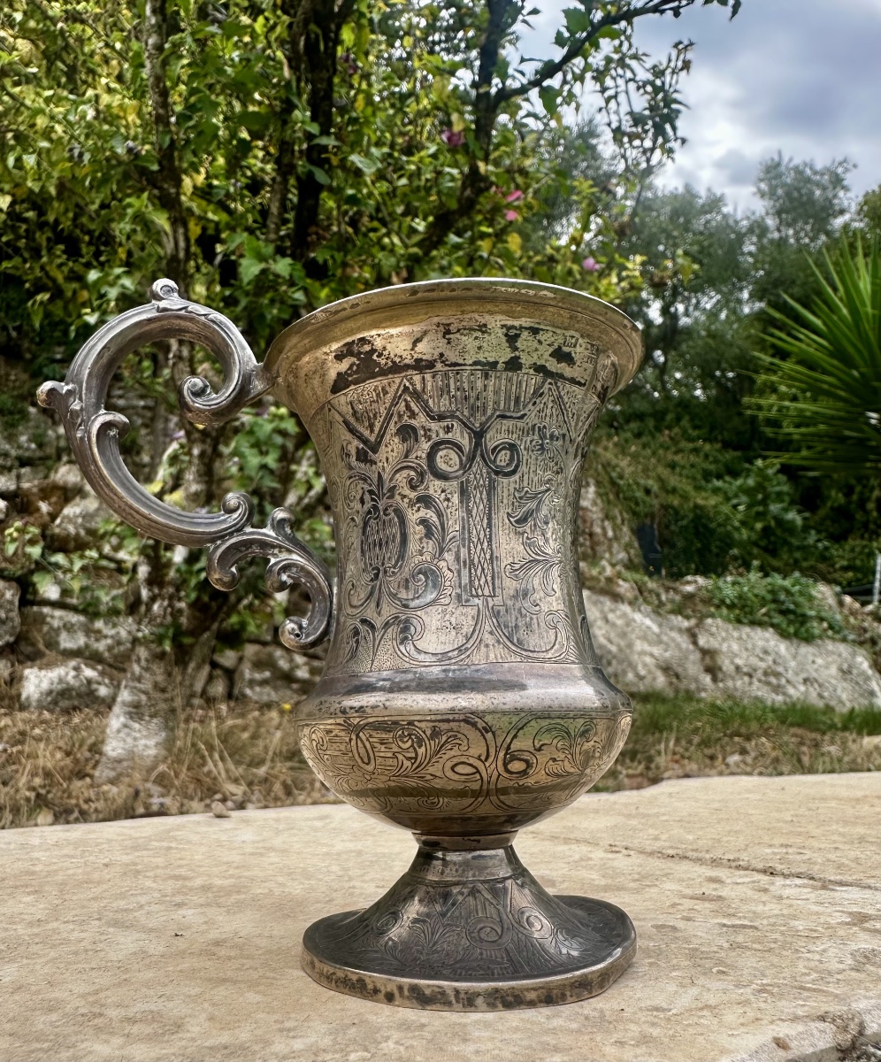 Gobelet /Tasse à vin en Argent Massif Finement ciselé, Gravé  et Niellé daté 1849.Russie.-photo-1