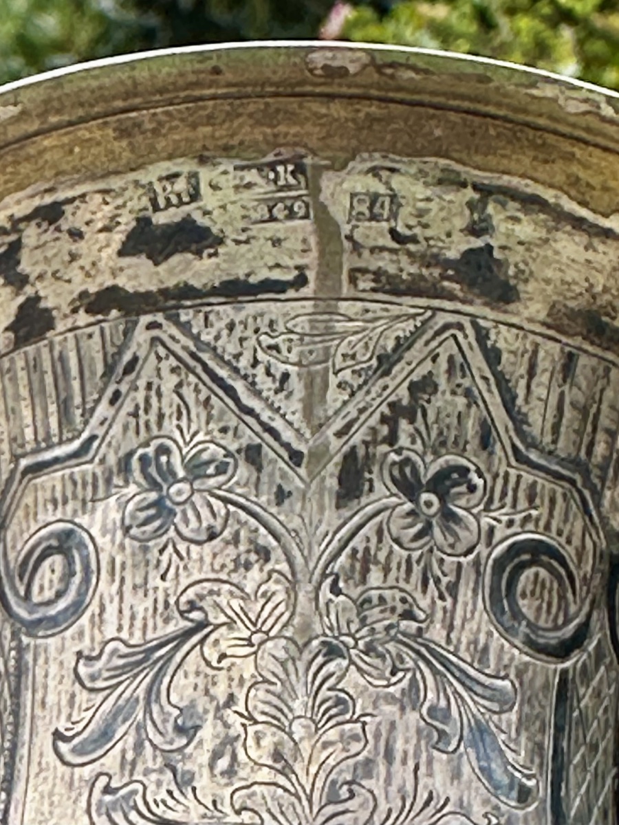 Gobelet /Tasse à vin en Argent Massif Finement ciselé, Gravé  et Niellé daté 1849.Russie.-photo-6