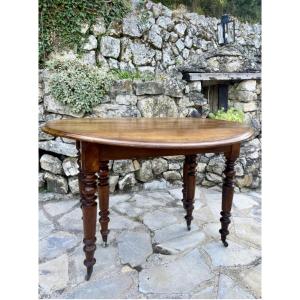Table à manger en Noyer de style Louis Philippe Epoque XIX eme siecle.