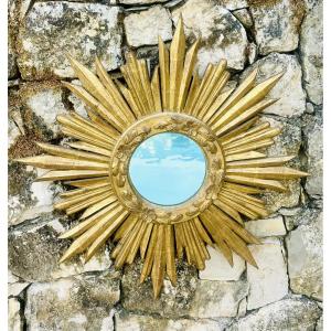Large Sun Mirror In Gilded Carved Wood, 20th Century.