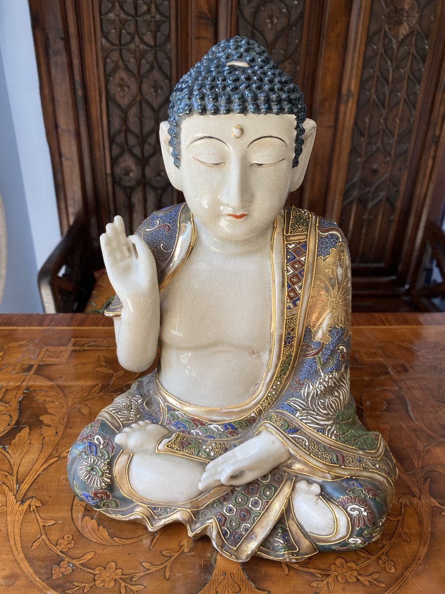 Large Japanese Satsuma Statue Of Buddha In Meditation With Polychrome Lotus Decoration, Meiji-photo-2