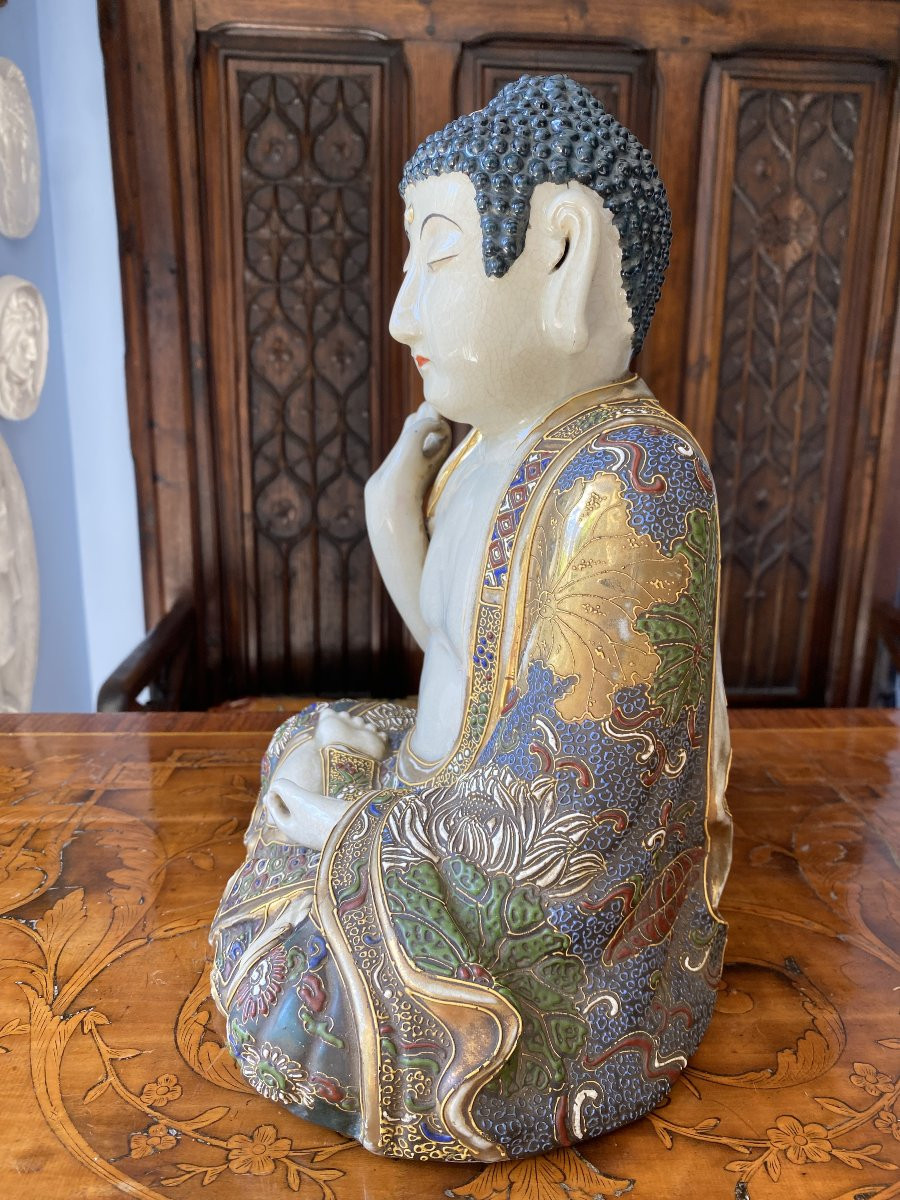Large Japanese Satsuma Statue Of Buddha In Meditation With Polychrome Lotus Decoration, Meiji-photo-6