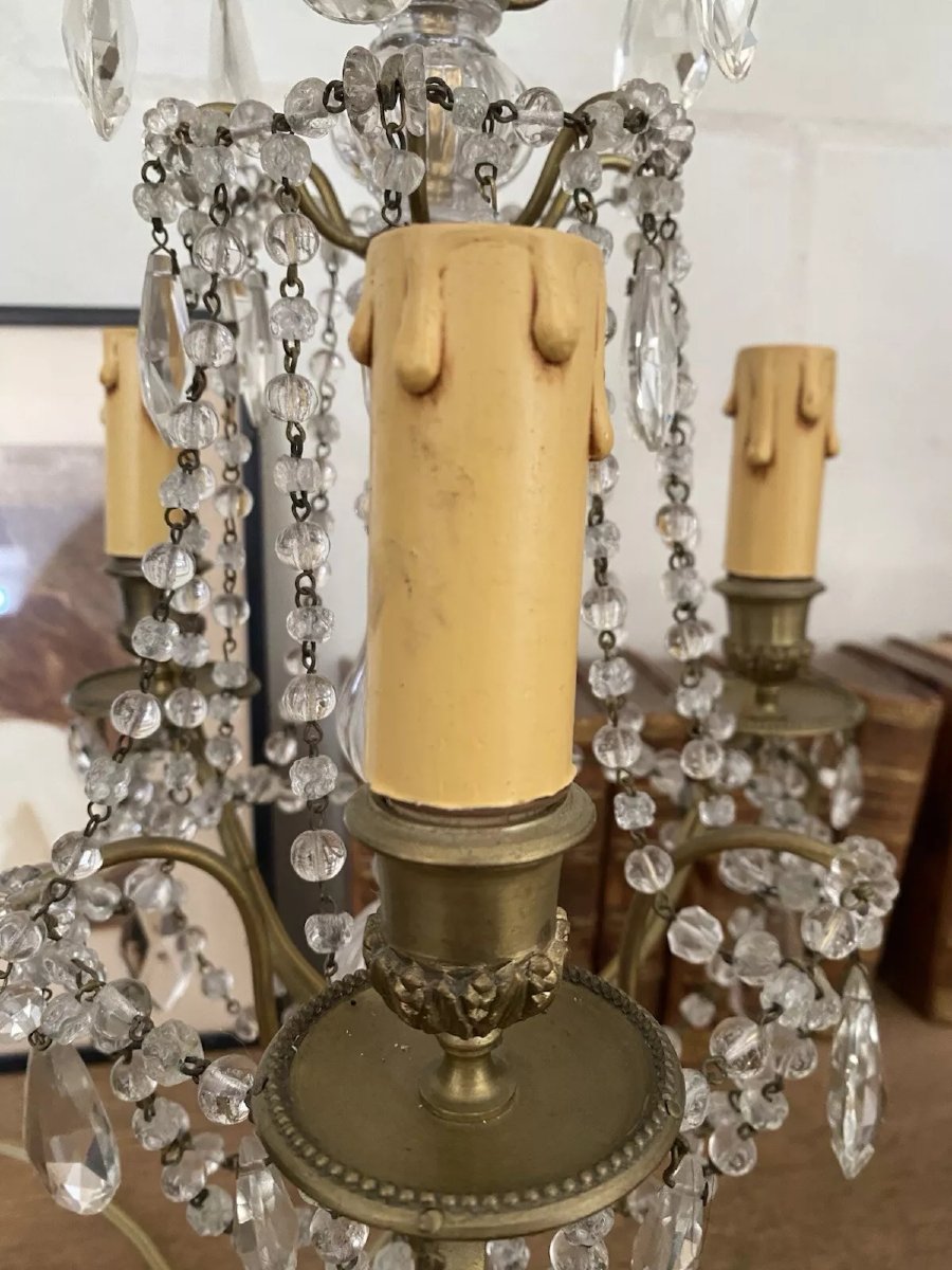 Paire de girandoles de style Louis XVI en bronze et d&eacute;cor de cristal en pampilles, vers 1900-photo-2