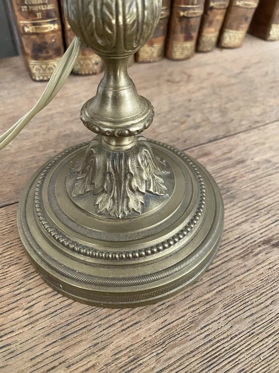 Paire de girandoles de style Louis XVI en bronze et d&eacute;cor de cristal en pampilles, vers 1900-photo-5