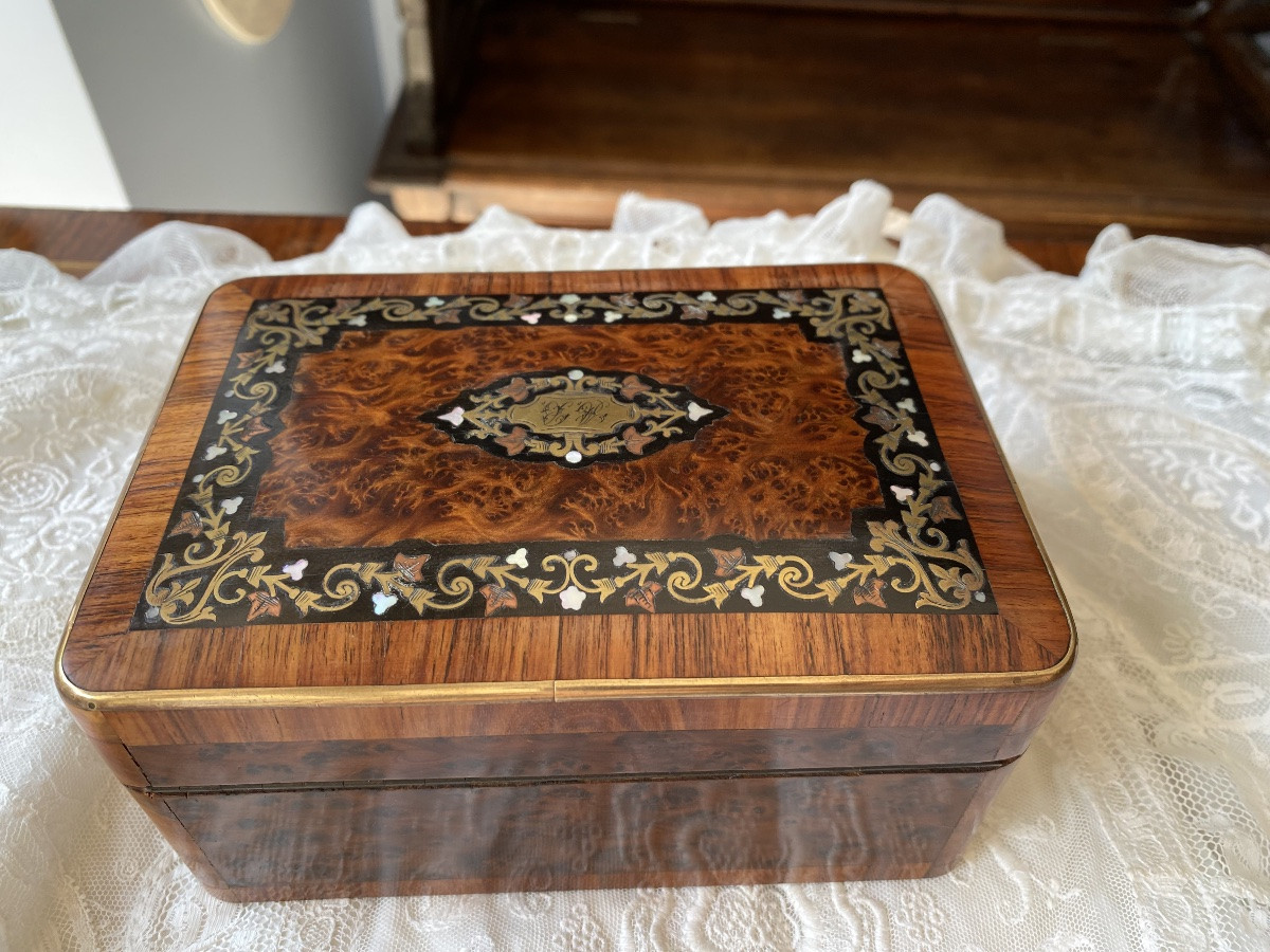 Coffret à bijoux en bois de placage de loupe de noyer, marqueterie Boulle Napoléon III-photo-5