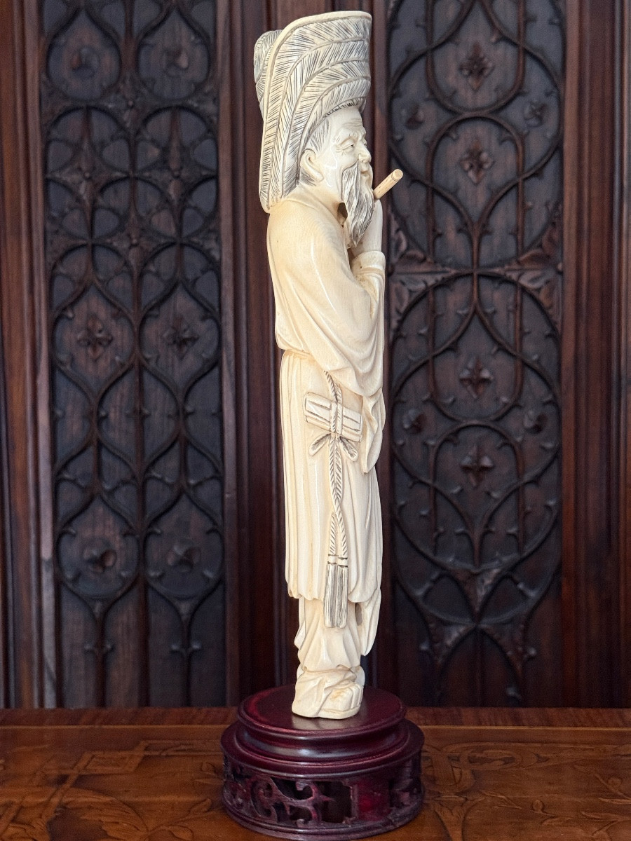 Ivory Okimono Sculpture Representing A Figure With A Large Hat, China, Early 20th Century-photo-2