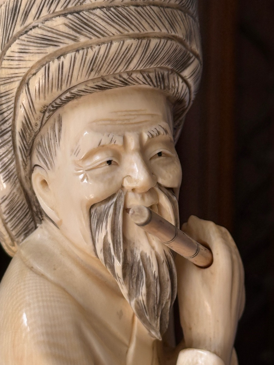 Ivory Okimono Sculpture Representing A Figure With A Large Hat, China, Early 20th Century-photo-7