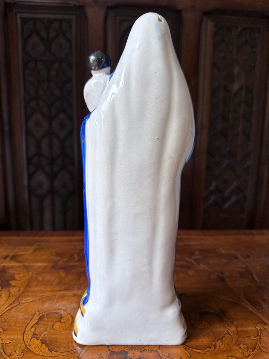 Statue Vierge à l'enfant Jésus en faïence émaillée polychrome, XIXe siècle, Quimper-photo-1