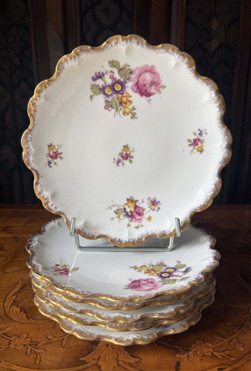 6 Limoges Porcelain Dessert Plates émile Madesclaire - Roses And Scalloped Gilding - Circa 1920