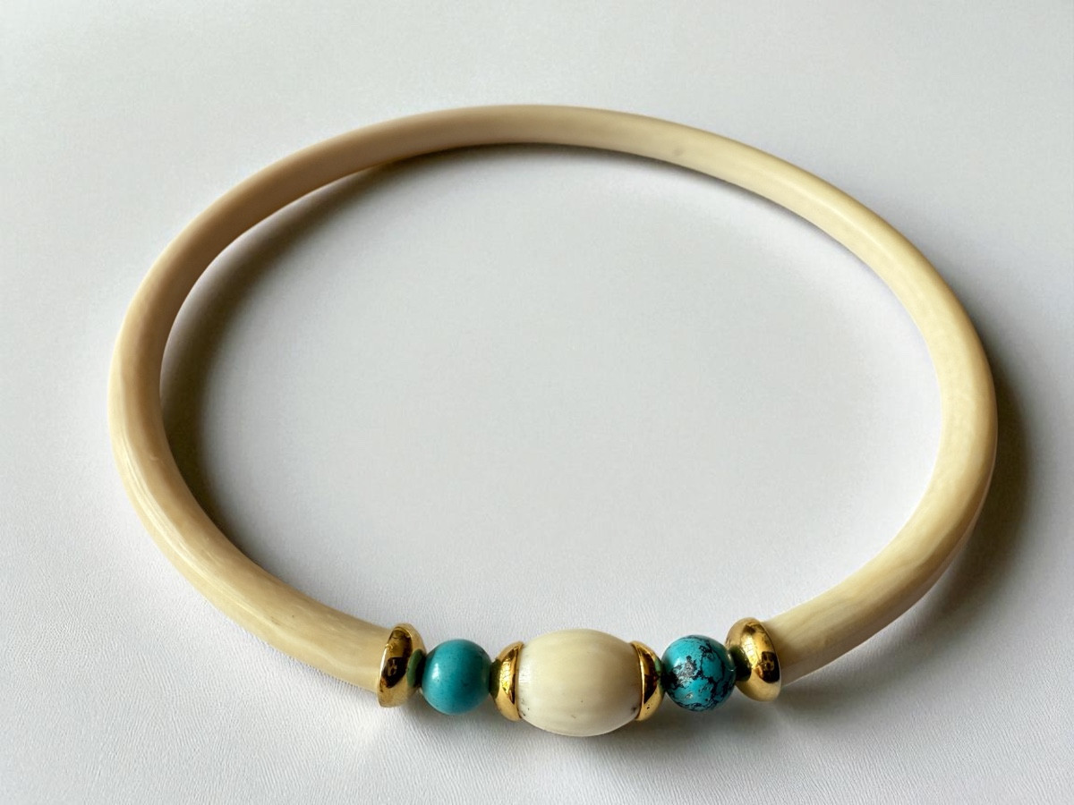 Ivory, Turquoise And Gold-mounted Bracelet - 19th Century