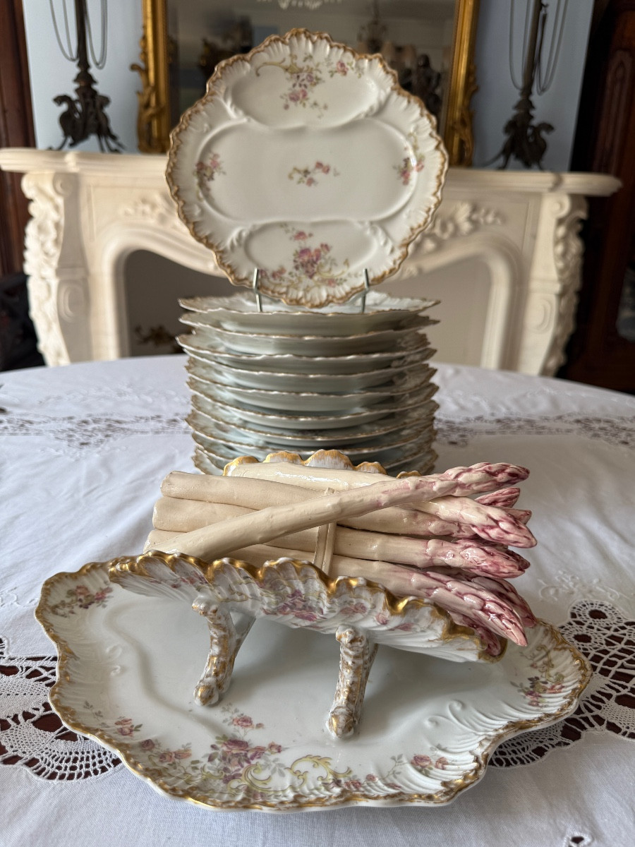 Service à Asperges Limoges - Début XXe siècle - 12 assiettes & 1 égouttoir à Asperges