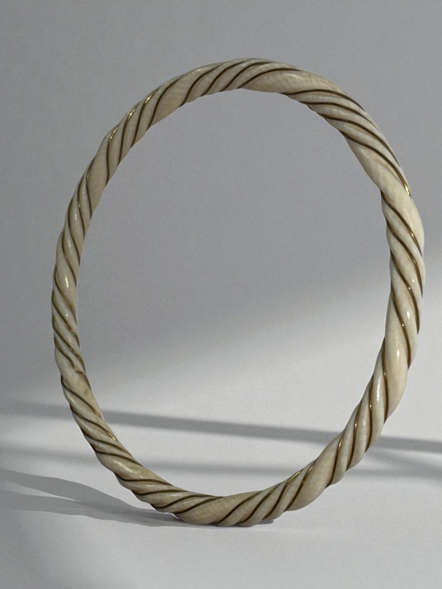 Bracelet fin en Ivoire Torsadé au Fil d'Or - France - Circa 1900-photo-3