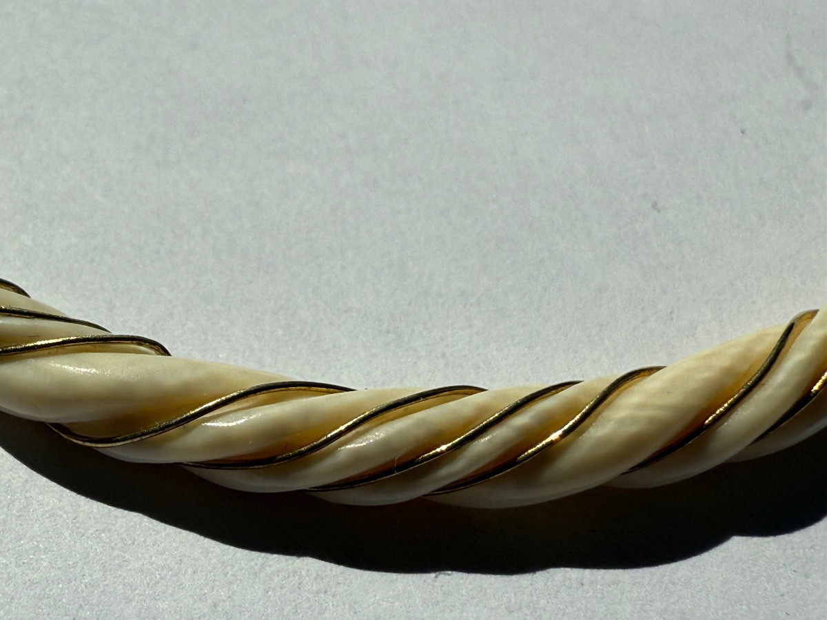 Bracelet fin en Ivoire Torsadé au Fil d'Or - France - Circa 1900-photo-2