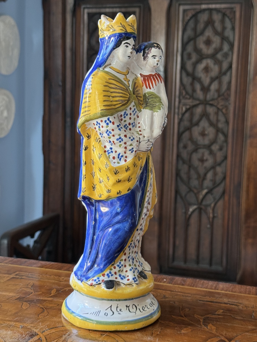 Vierge à l’Enfant en terre cuite polychrome, France, XVIIIe siècle-photo-3
