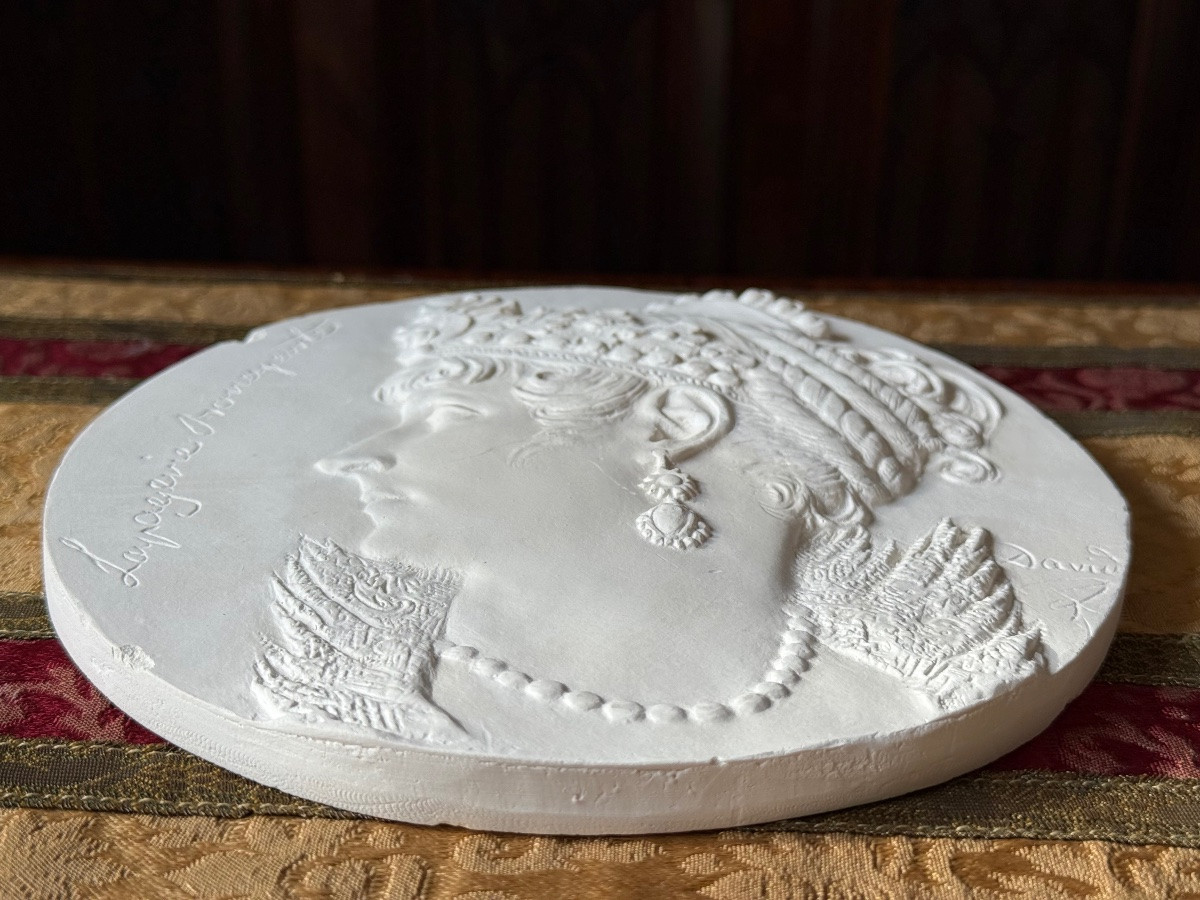 Lapagerie Bonaparte — Médaillon en plâtre d’après David d’Angers France, XXe siècle  -photo-3