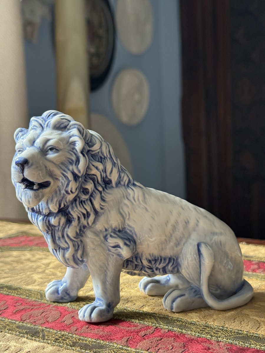Delft- Figurine Lion en faïence, XXe siècle -photo-4