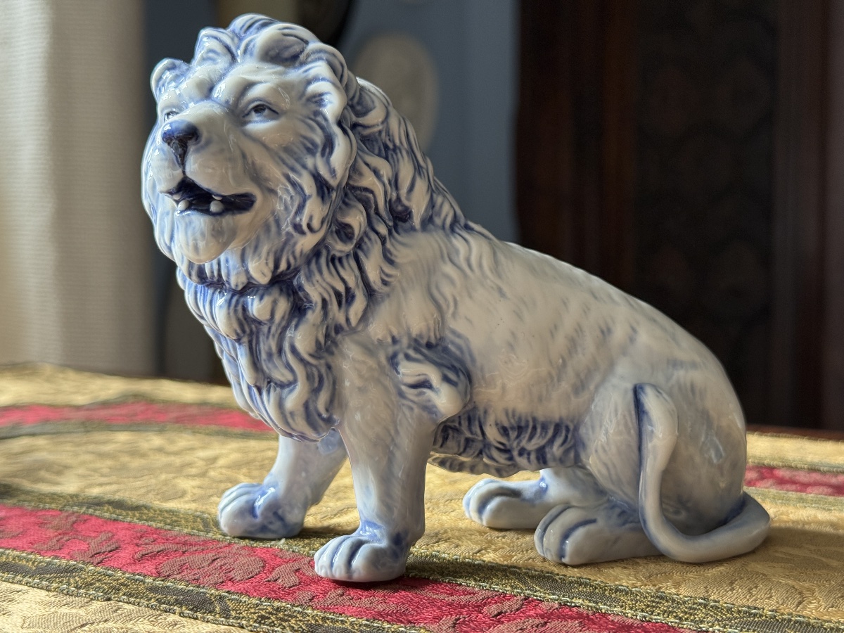 Delft- Figurine Lion en faïence, XXe siècle -photo-5