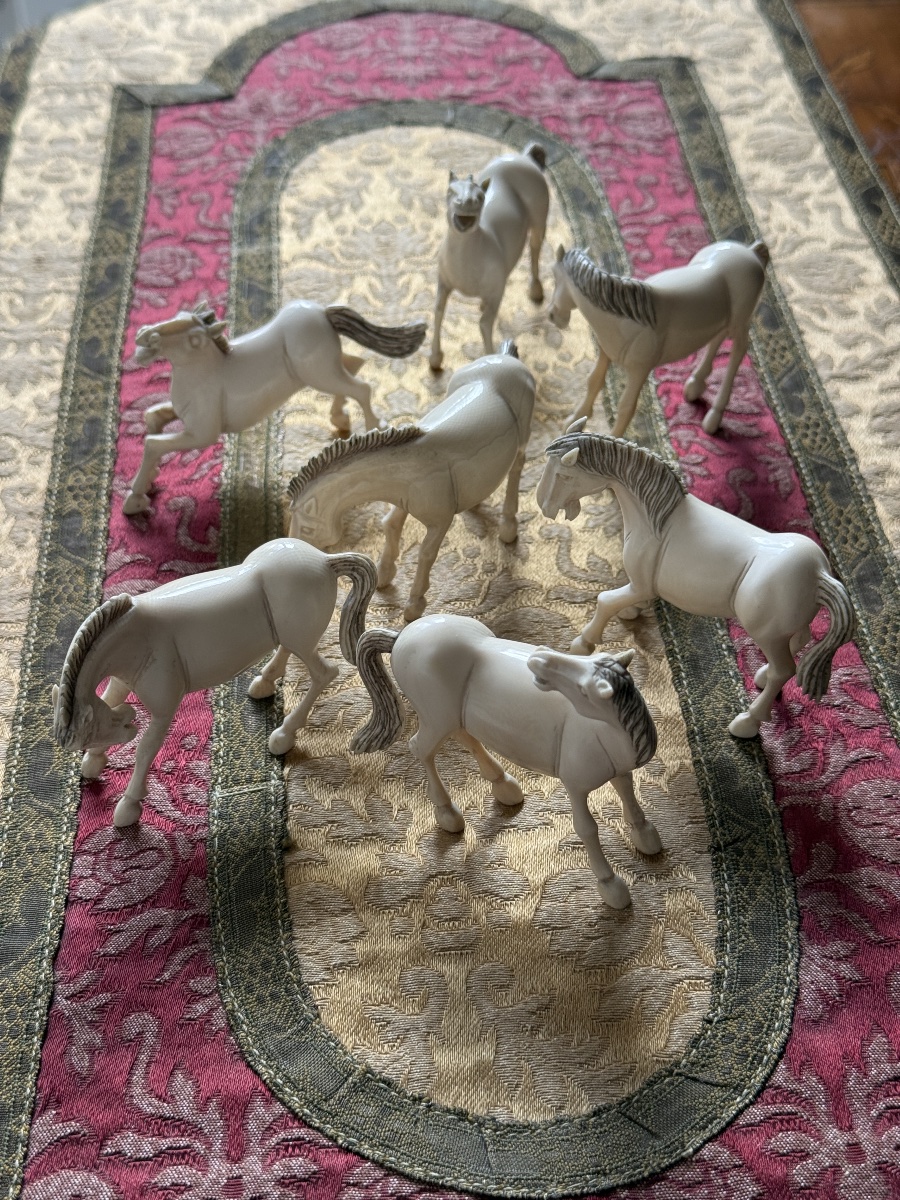 Seven Horses Of King Mu – Carved Ivory, Early 20th Century-photo-4