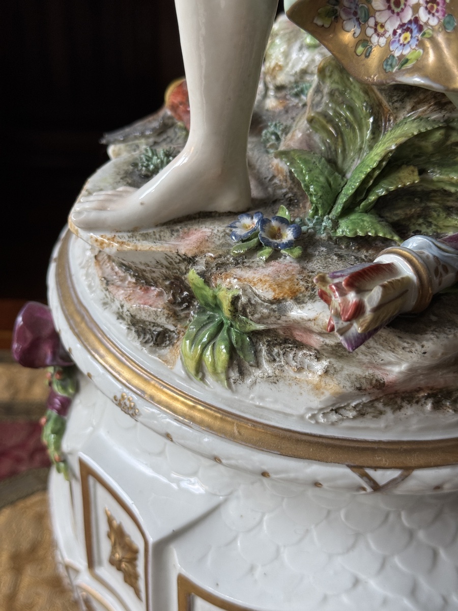 Large Polychrome And Gold Porcelain Group – Dresden Volkstedt, 19th Century - Circa 1880-photo-2